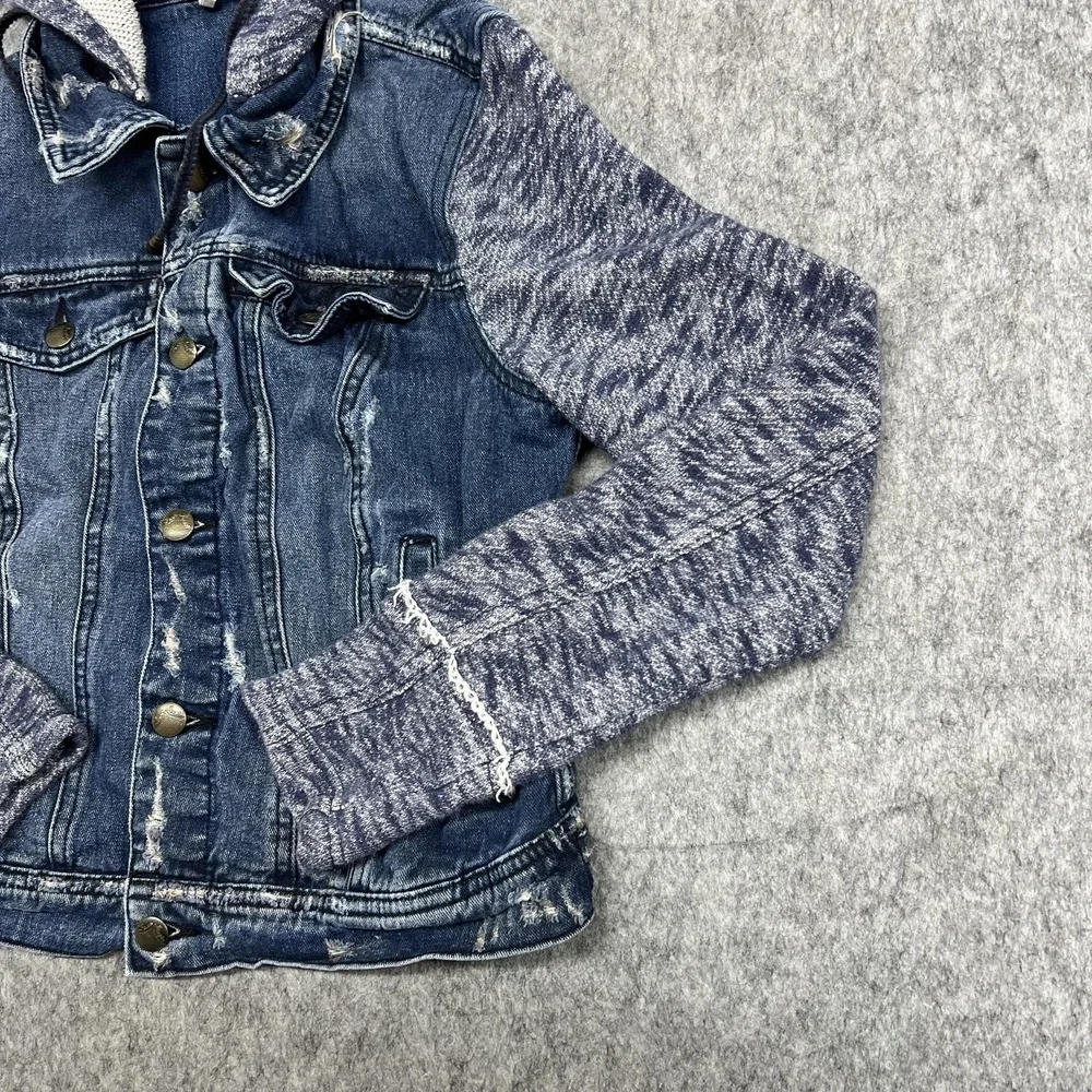 Free People Jacket Womens S Blue Denim Jean Hooded Knit Sleeve Distressed - Picture 12 of 16